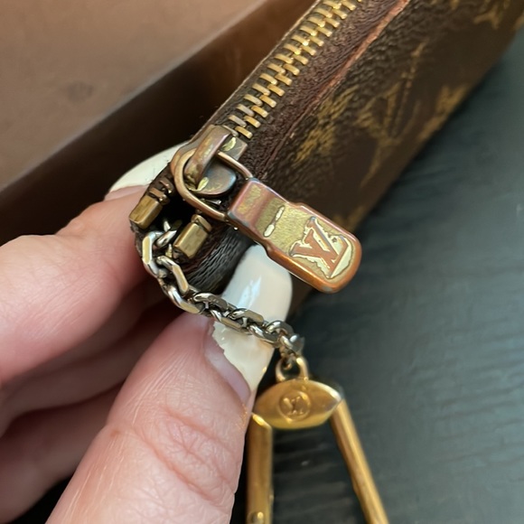 Louis Vuitton key cles pouch - Picture 11 of 11